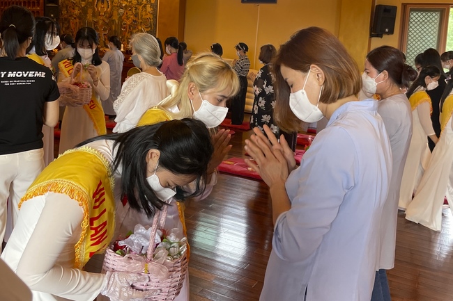 Ullambana Ceremony at Hoang Phap ashram in Jeonju - South Korea